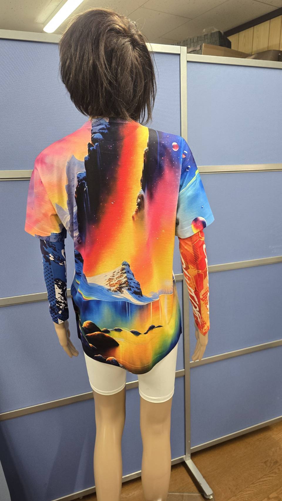 Tシャツ昇華転写プリント(オーロラデザイン)背面